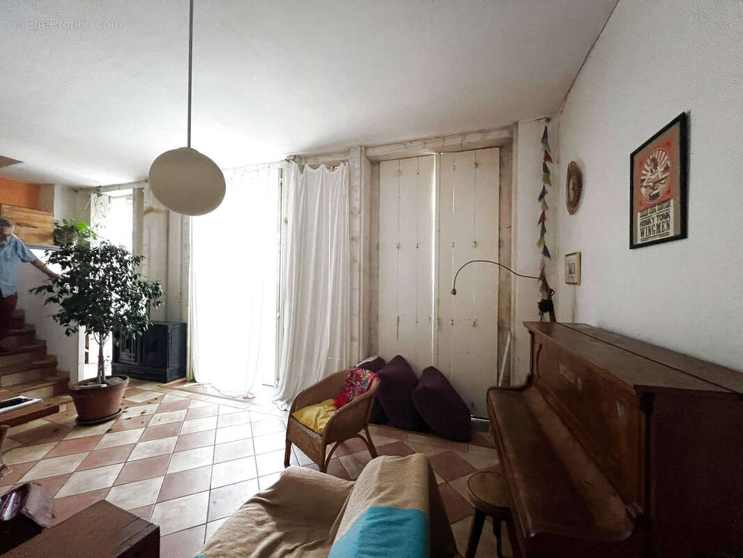 Maison à CESSERAS
