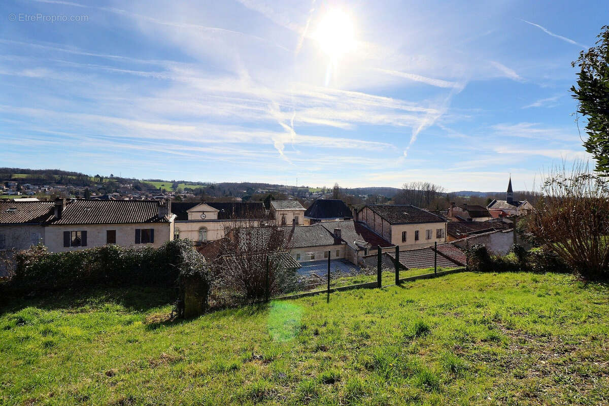 Maison à CHALAIS