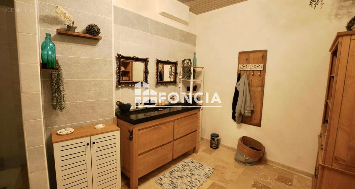 Appartement à ARLES-SUR-TECH