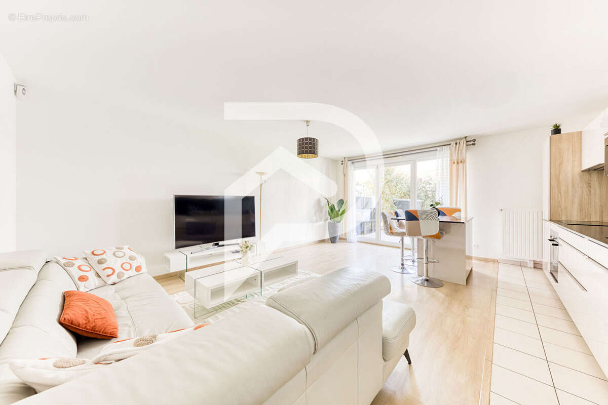 Appartement à COLOMBES