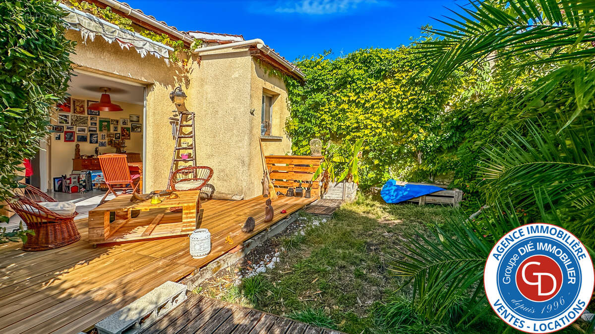 Echoppe avec 2 chambres - photo 10