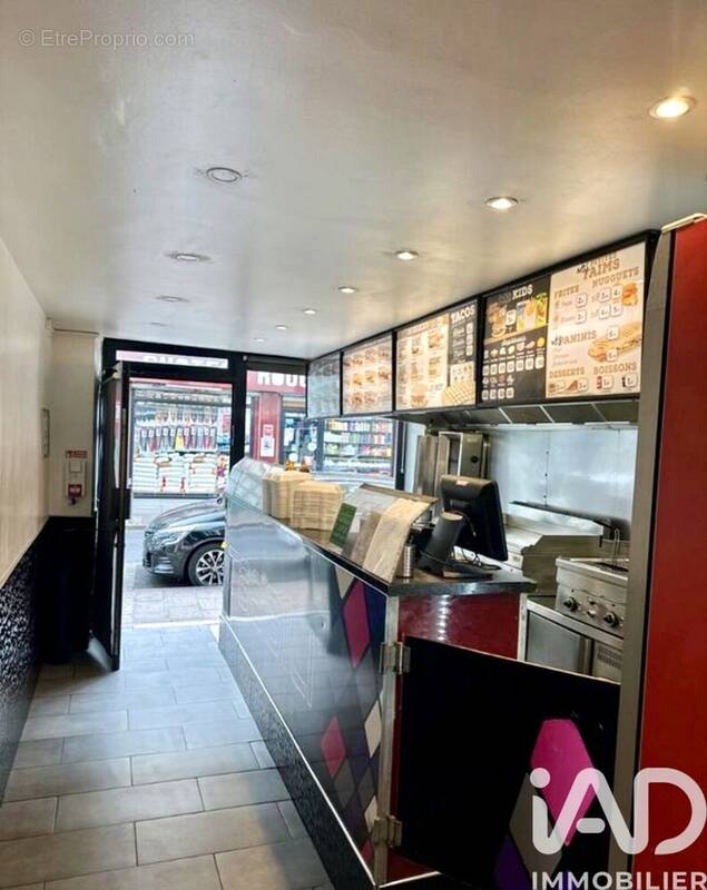 Photo 1 - Commerce à LONGJUMEAU