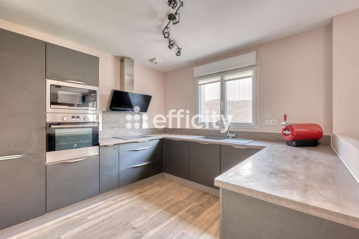 Maison à EPINAY-SUR-ORGE