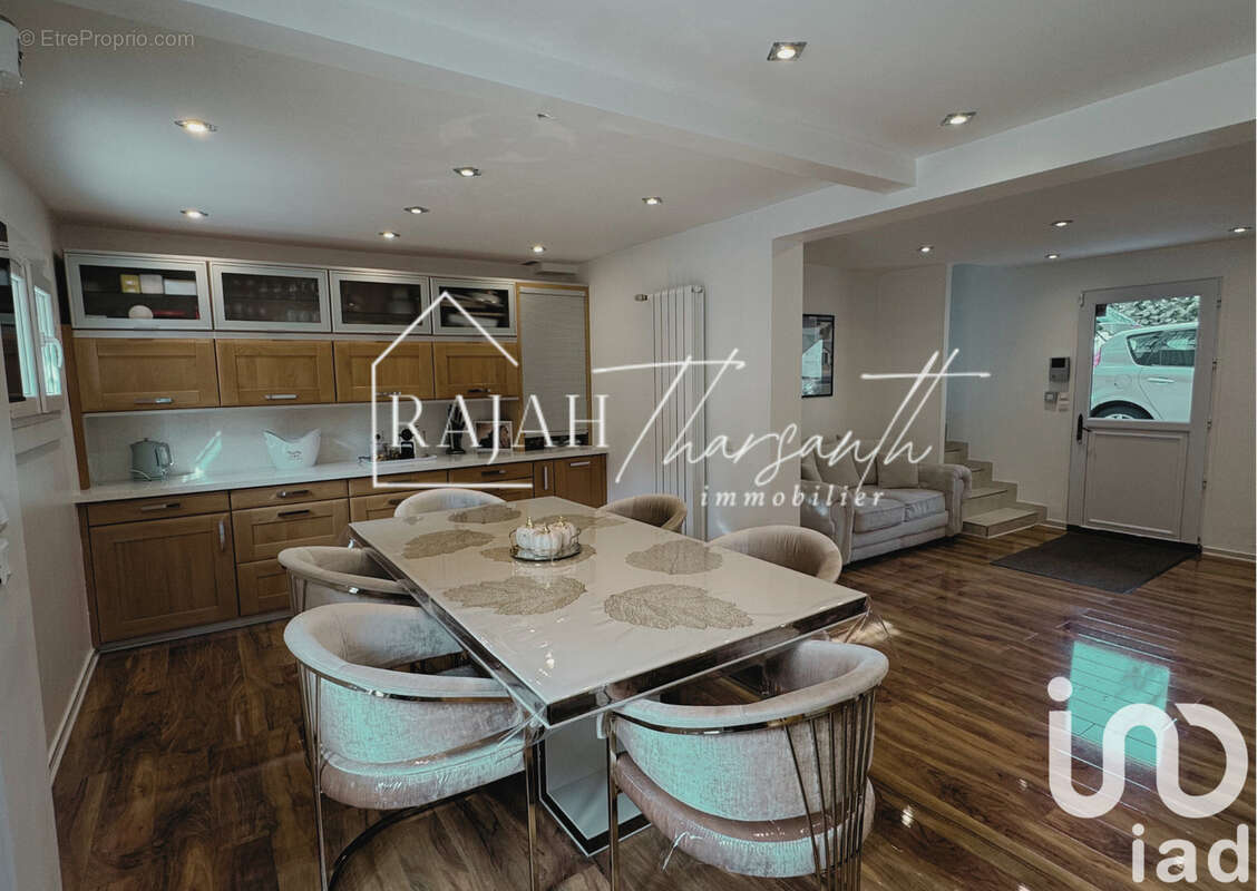 Photo 7 - Maison à LIVRY-GARGAN