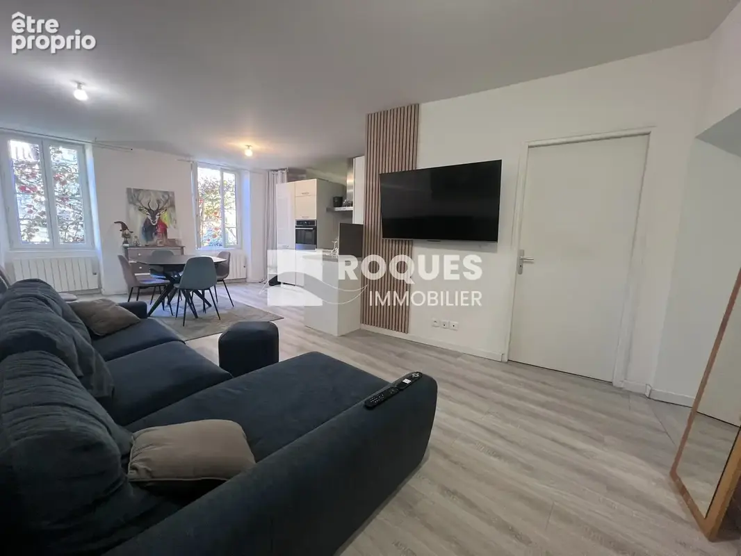  Appartement T3 en centre ville de Millau - photo 1