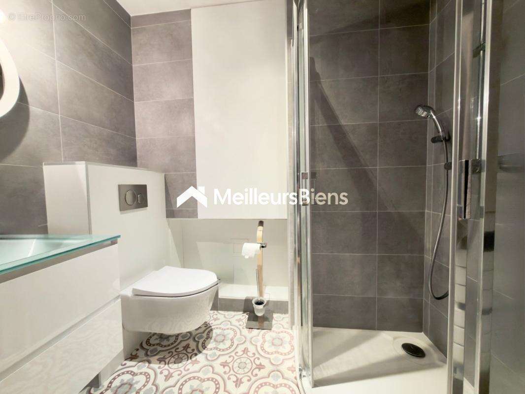 Maison à FEUCHEROLLES