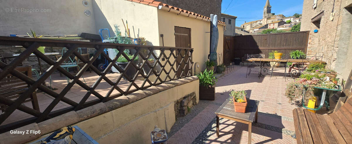 Maison à CAPENDU