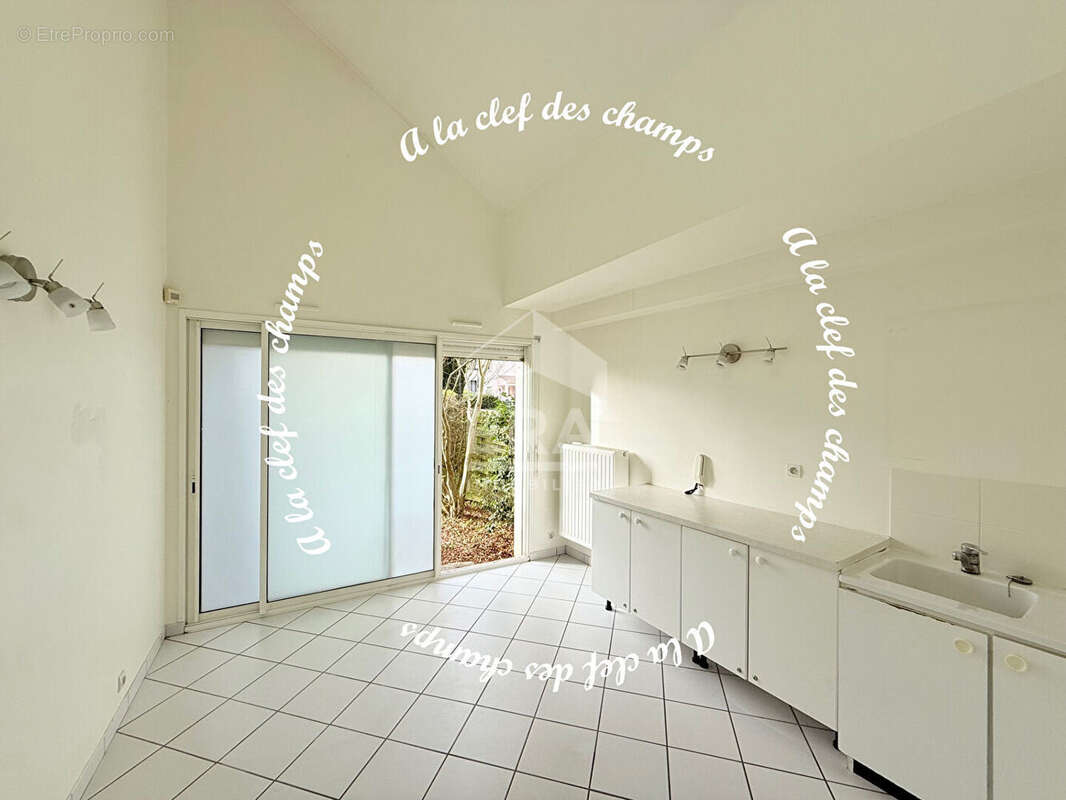 Maison à SACLAY