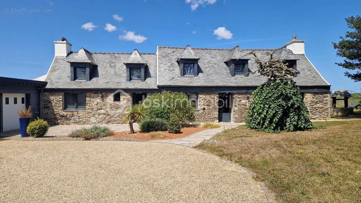 Maison à PLOUENAN