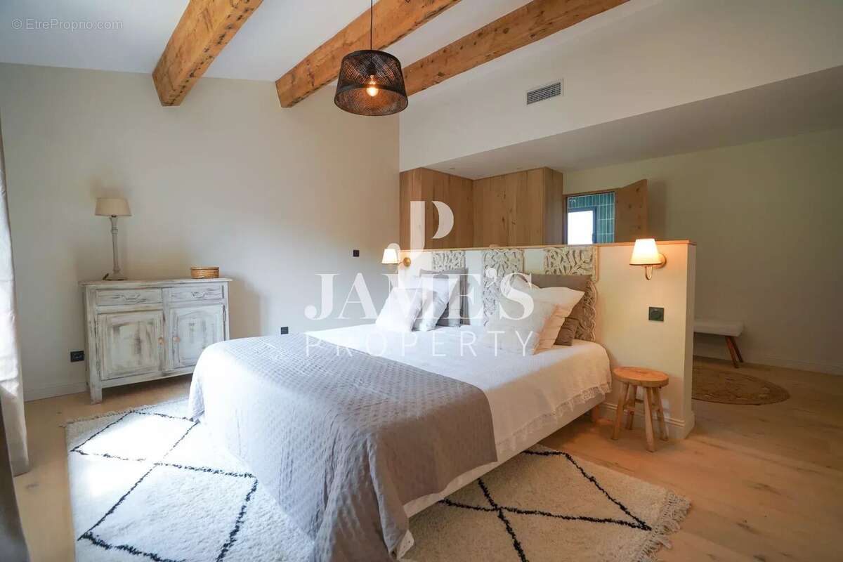 Maison à SAINT-REMY-DE-PROVENCE