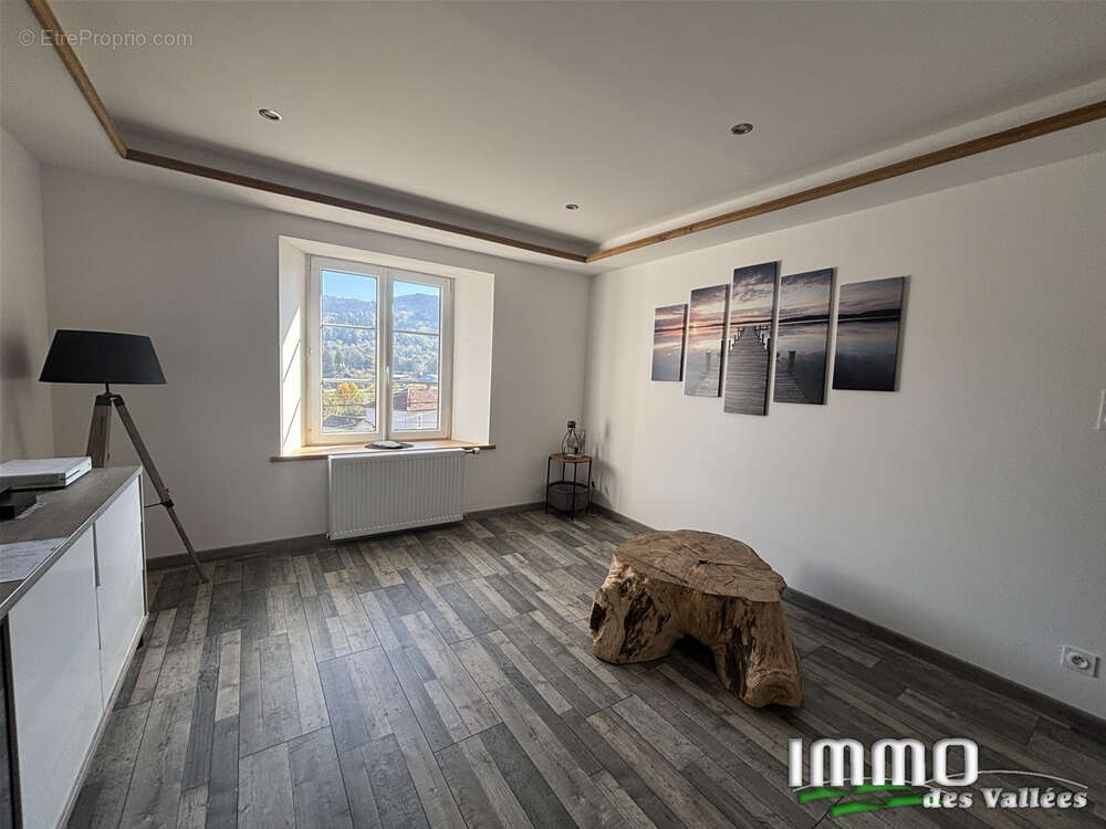 Appartement à VAGNEY