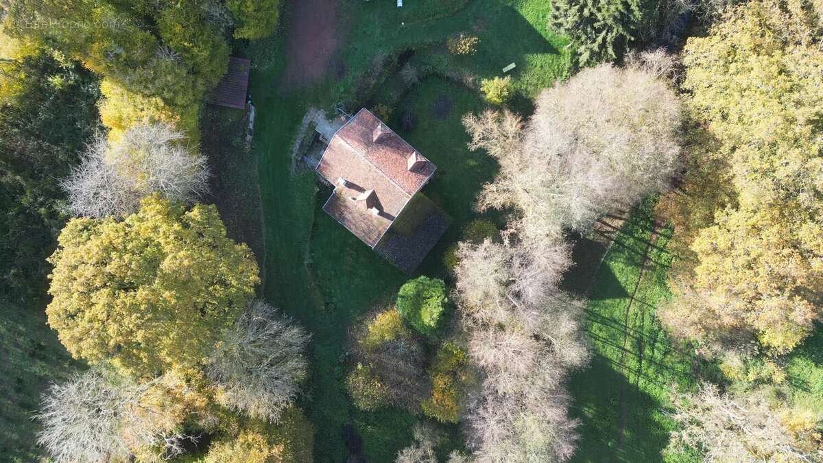 Maison à SAINT-MARTIN-DE-LA-MER