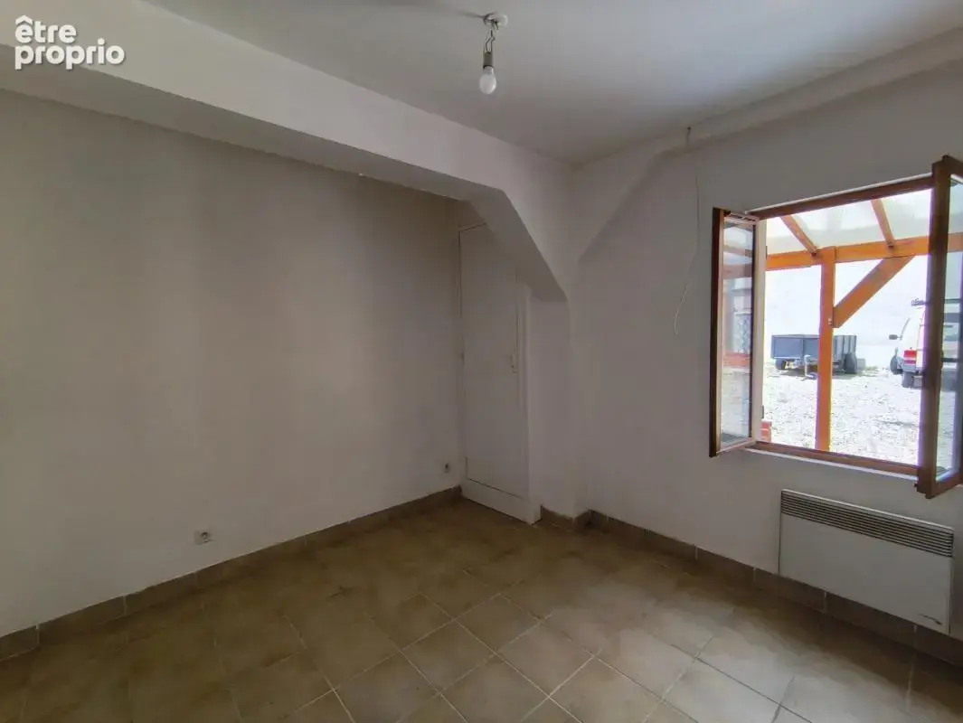 Immeuble / 250 m² / 368 421 EUR / AMBONNAY - photo 11
