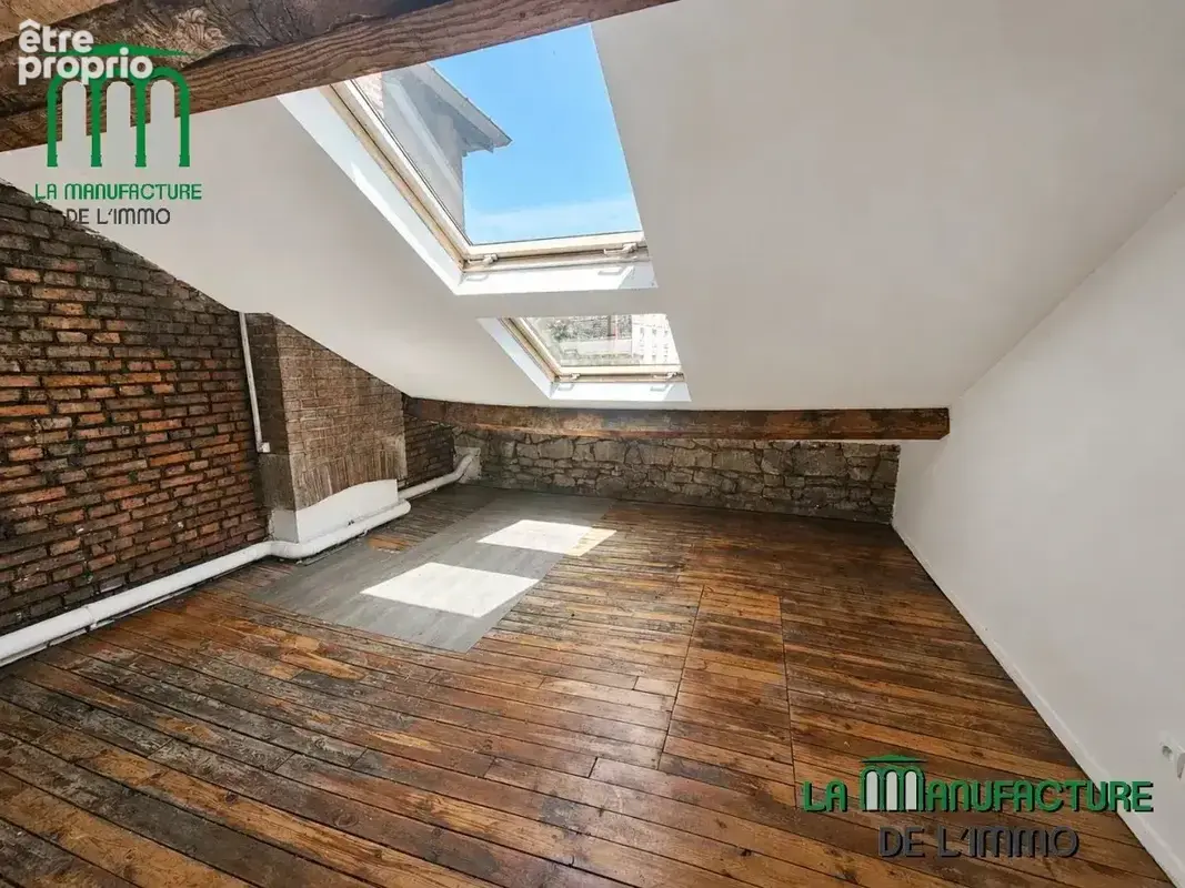 Appartement de type f3 de caractere 71,01 m² carrez (109,91 m² au sol) + terrasse - prox. chateaucreux - photo 6