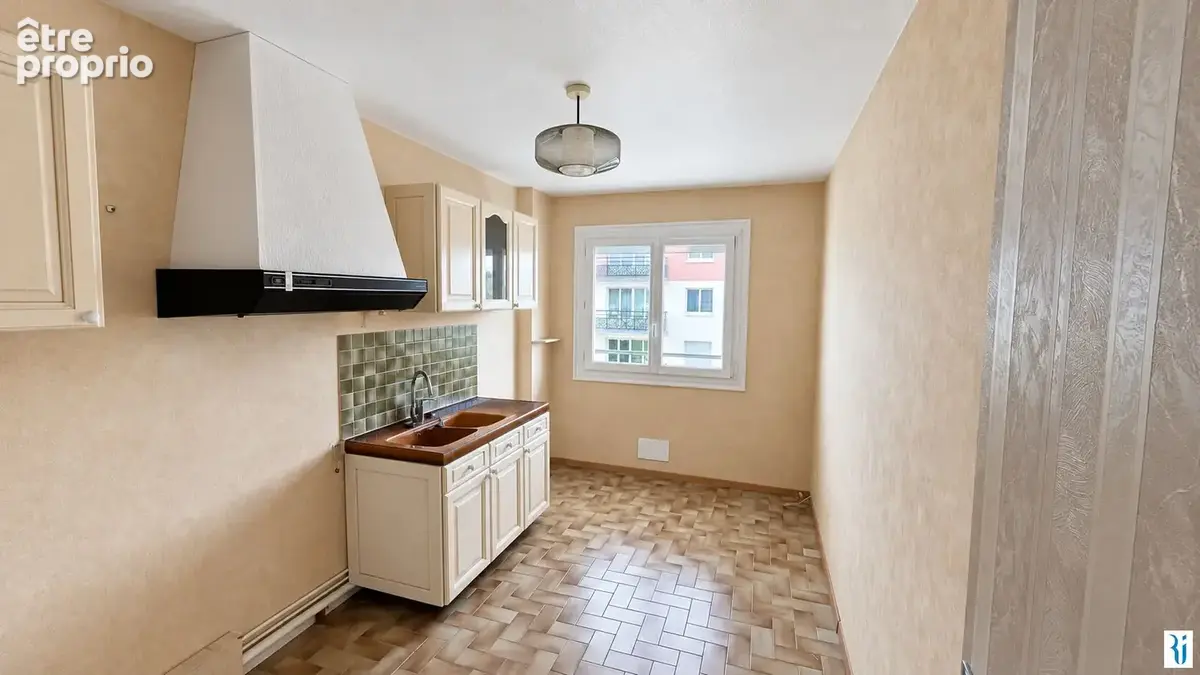 Appartement 3 pièces 67 m² à vendre à Bonsecours (76240) - photo 6