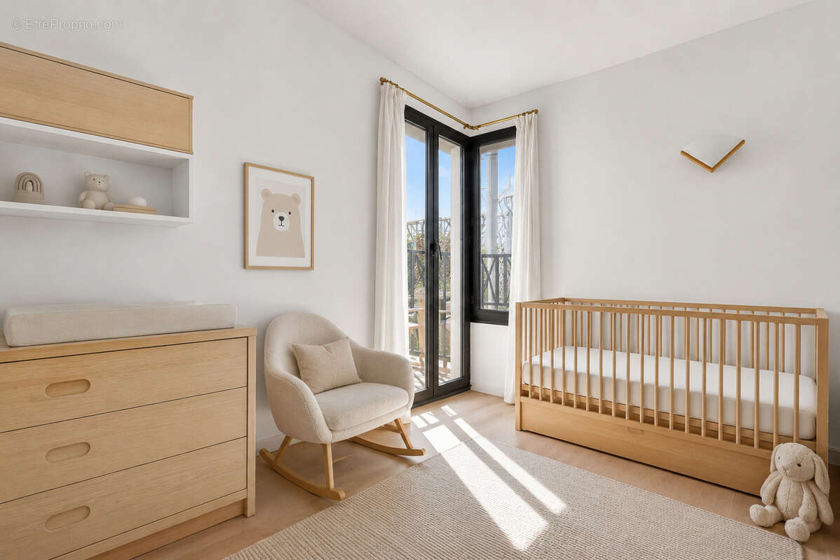 Appartement à PARIS-20E