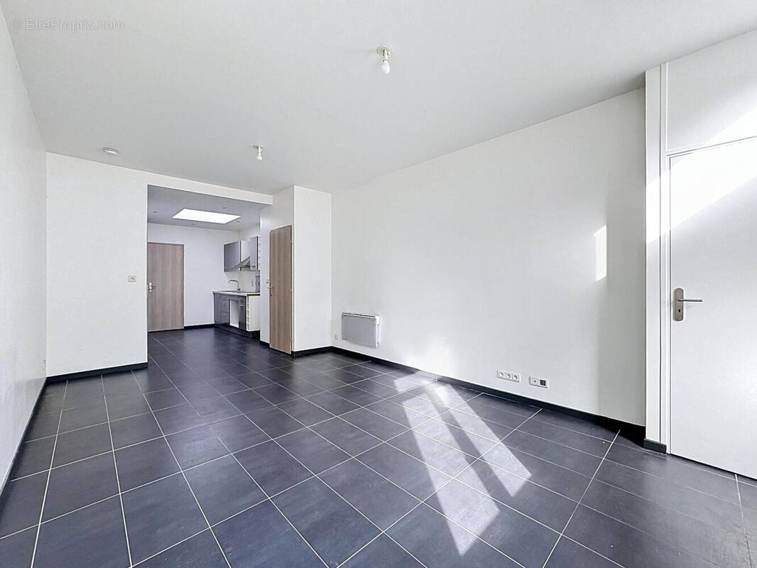   - Maison à LILLE