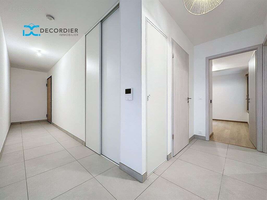 Appartement à EVIAN-LES-BAINS