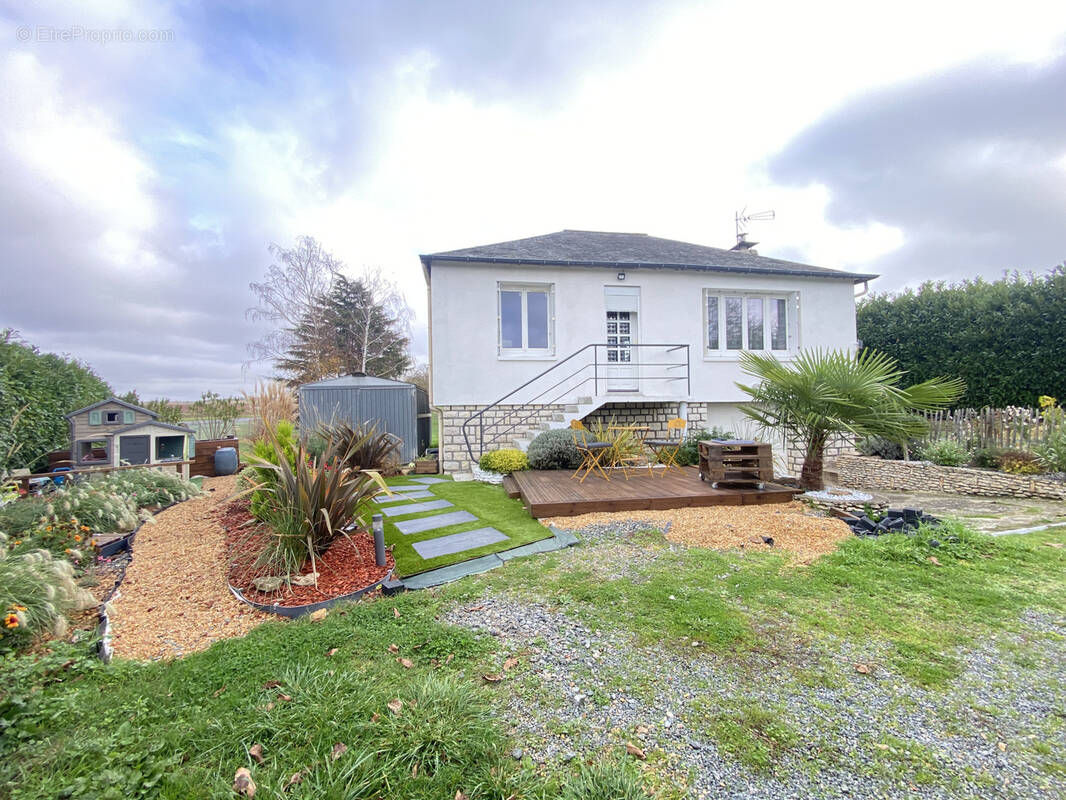 Maison à ARTANNES-SUR-THOUET