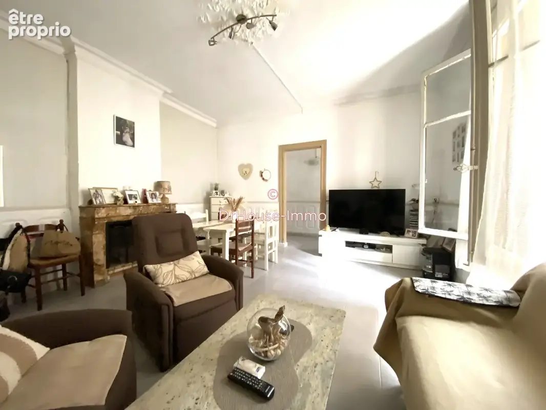 Maison 4 pièces 105 m² à vendre à Saint-Laurent-D'aigouze (30220) - photo 3
