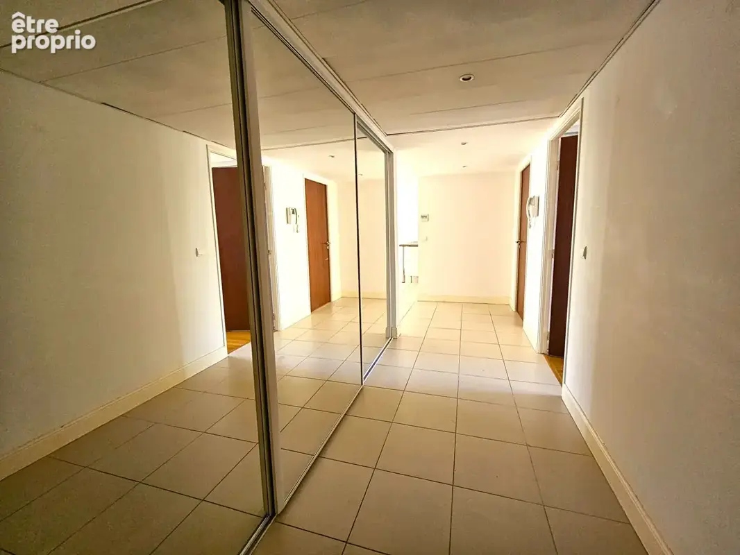 Appartement T3 traversant 73,15 m² avec parking en sous-sol - photo 6
