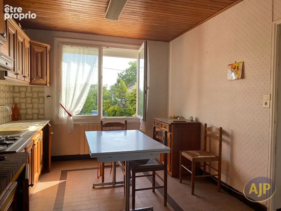 Maison à rénover avec jardin - photo 5