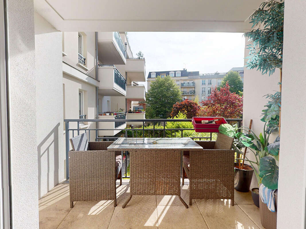 Appartement à ROSNY-SOUS-BOIS