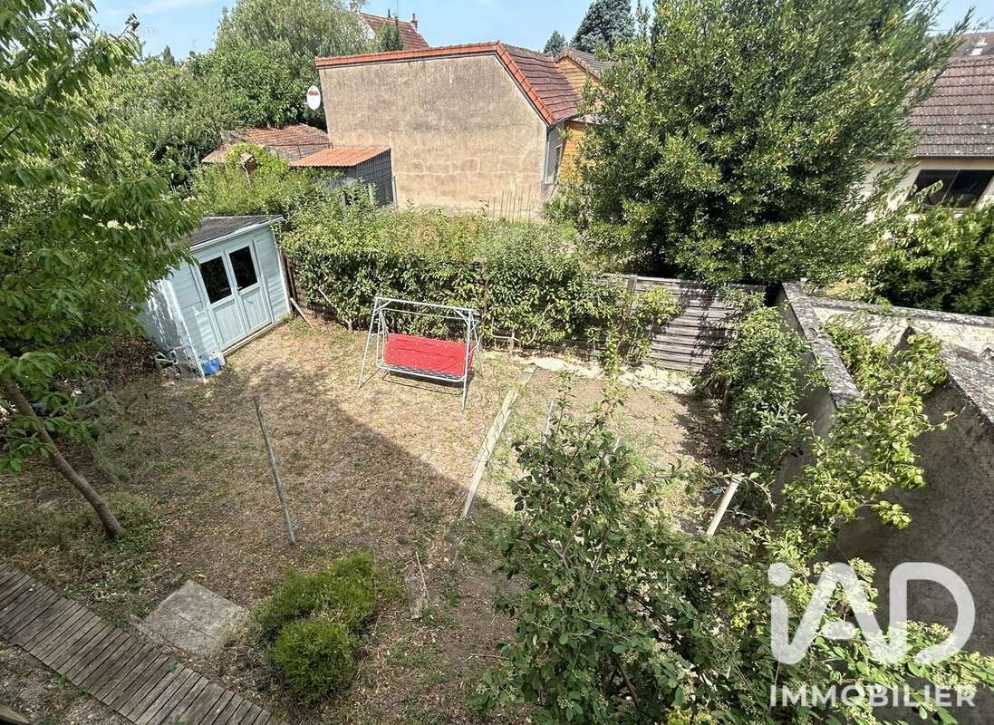 Maison 114 m² à Saint-Remy  - photo 5