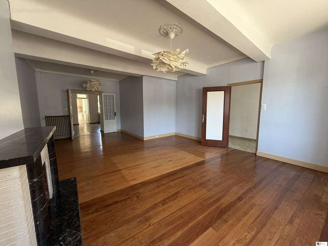 Maison 184 m² à Cazeres  - photo 6