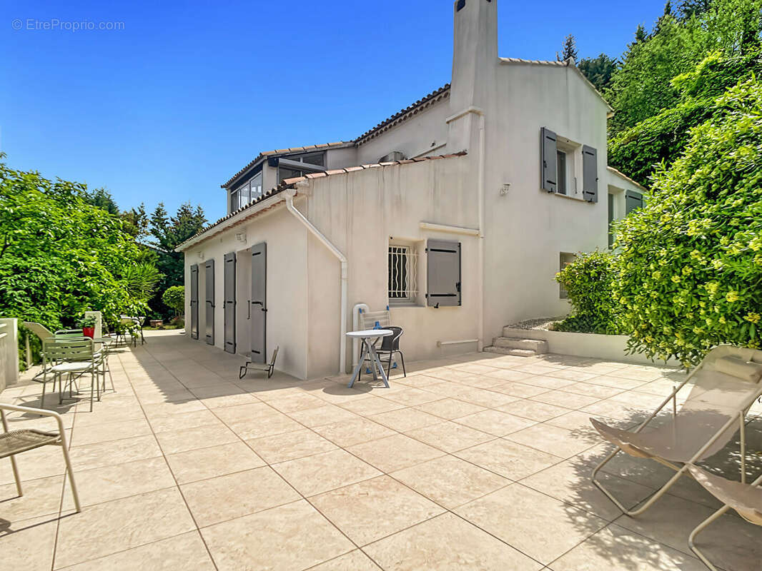 Maison à MARSEILLE-11E