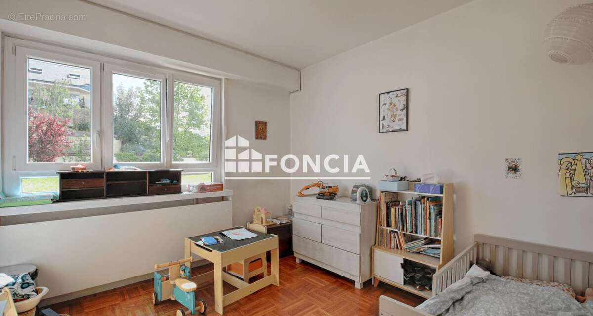 Appartement à SAINT-MAUR-DES-FOSSES