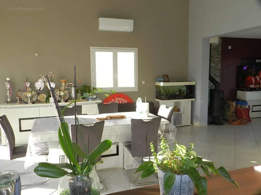 Maison à FRESNEY-LE-VIEUX