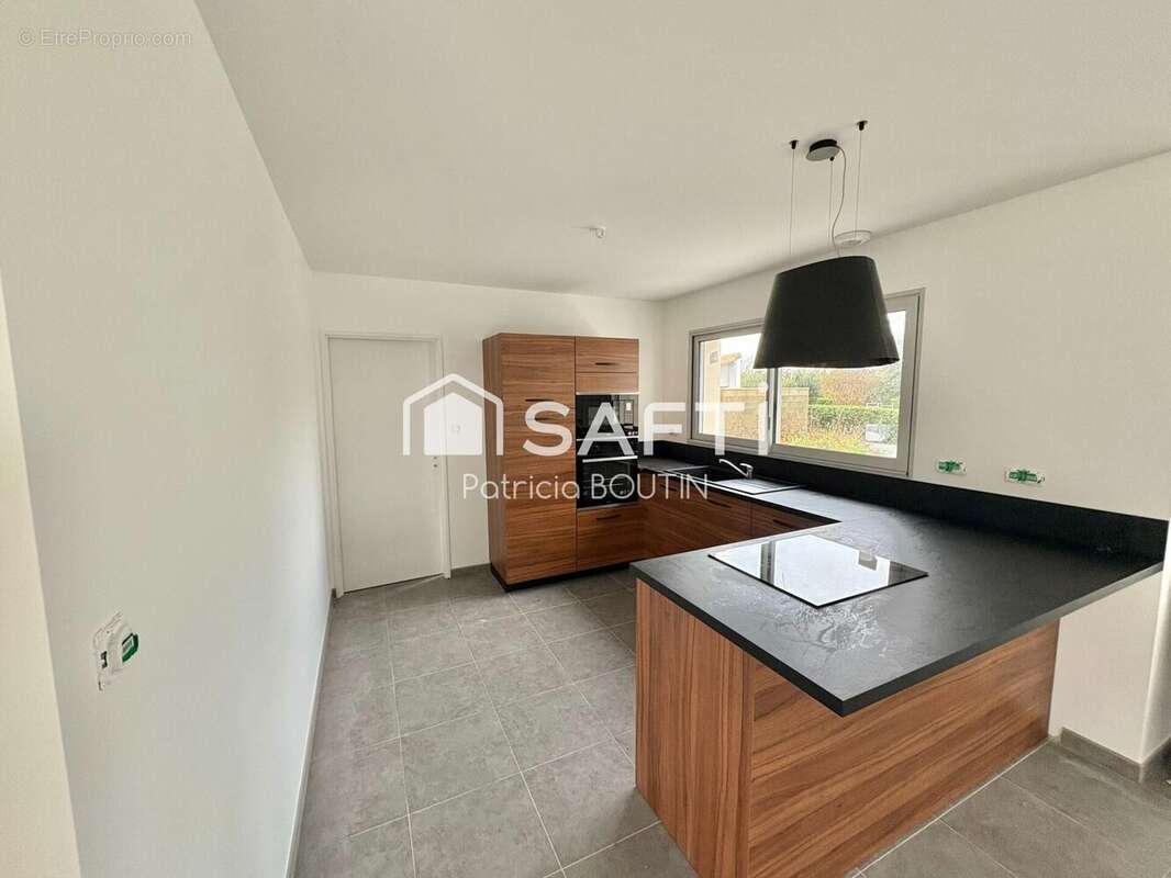 Photo 2 - Maison à ECHIRE