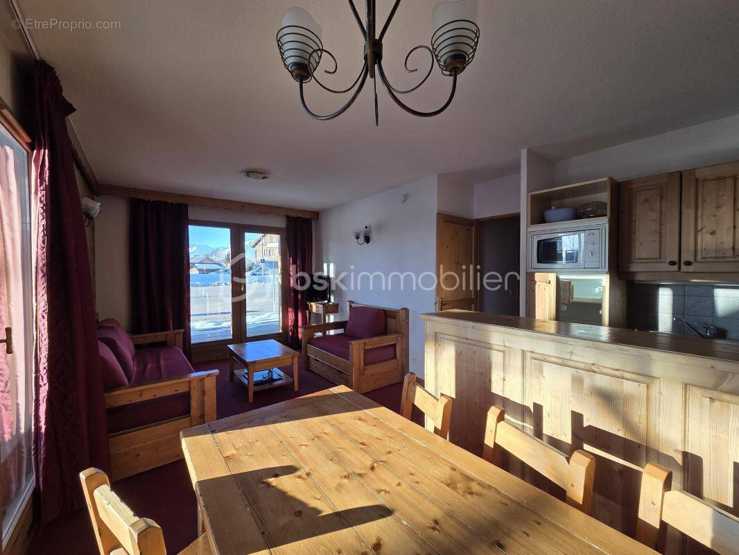 Appartement à FONTCOUVERTE-LA-TOUSSUIRE