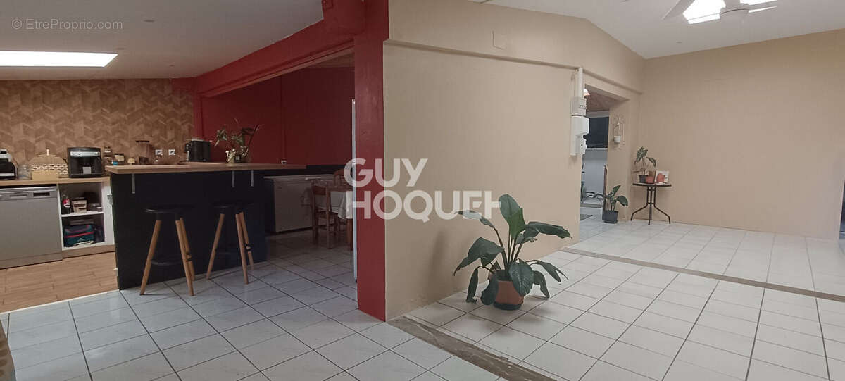 Maison à ENTRE-DEUX