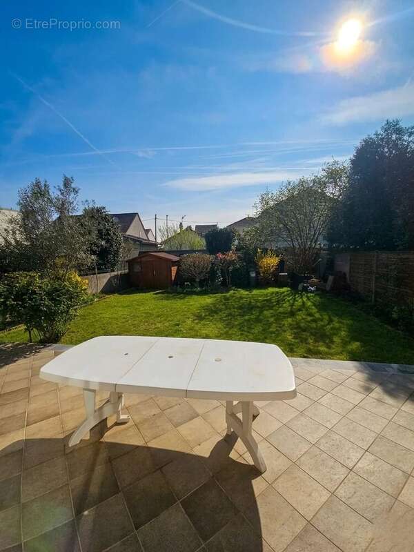 Maison à VILLEMOMBLE