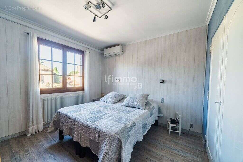 Maison à MARSEILLE-10E