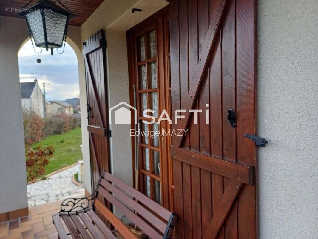 Maison 72 m² à Sannat  - photo 9