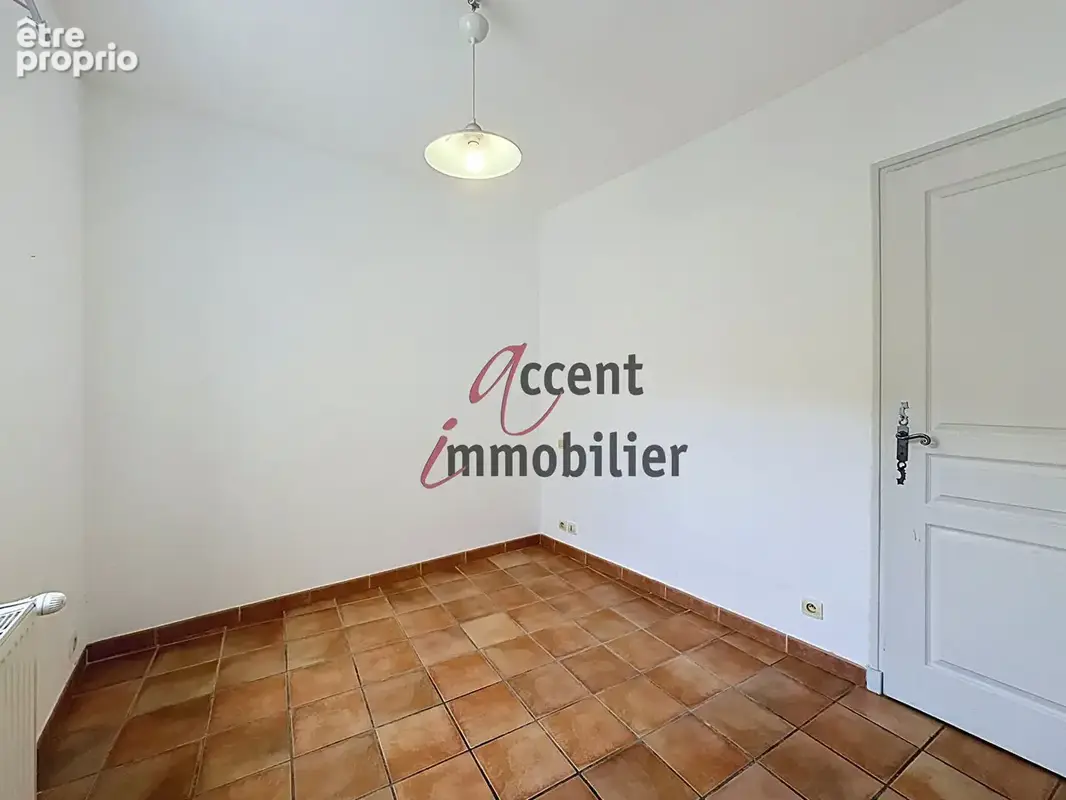 Appartement Cavaillon 3 pièce(s) 57 m2 - photo 7
