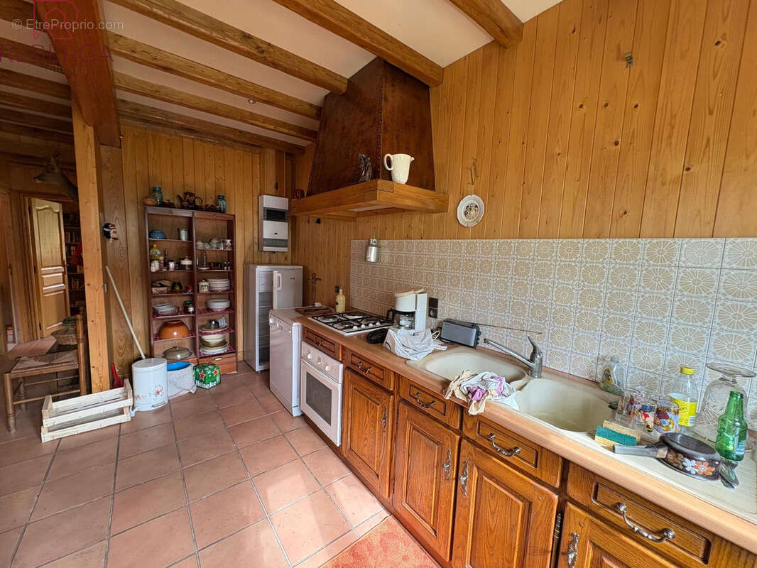 Maison à LES MARTYS