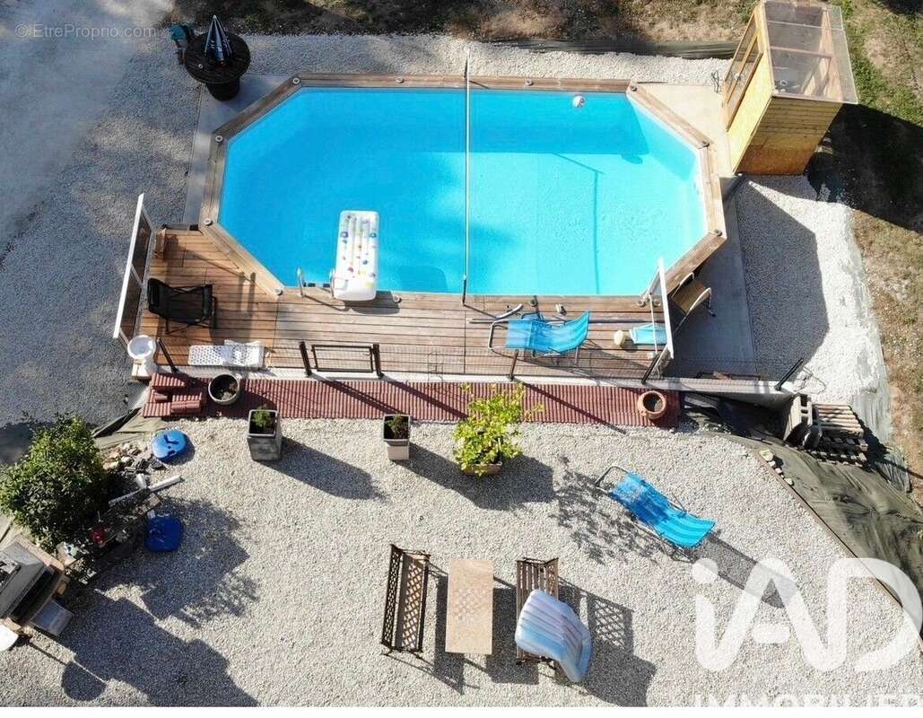 Maison 165 m² à Meyssac  - photo 3