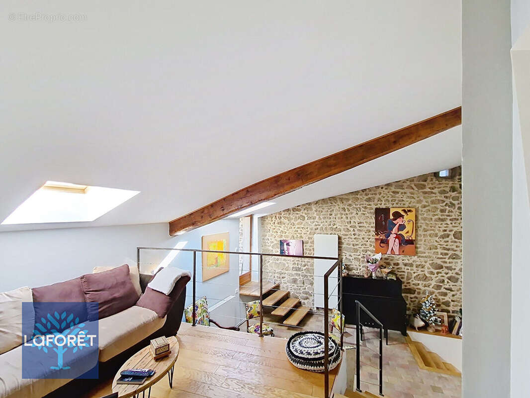 Maison à SOUCIEU-EN-JARREST