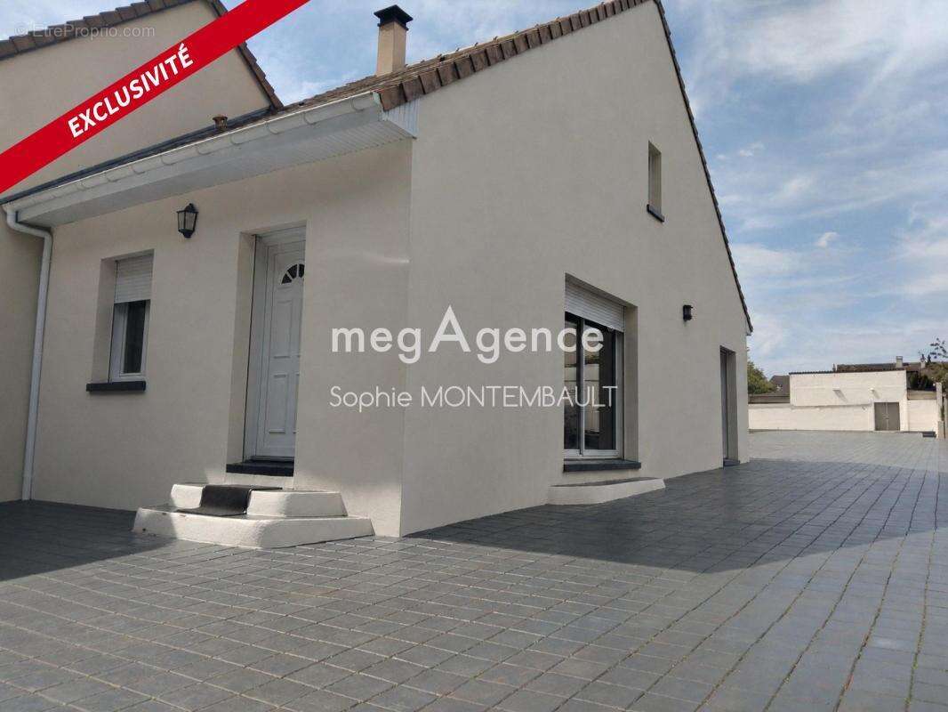Maison de ville entièrement neuve et meublée avec terrain attenant constructible et places de parking - photo 7