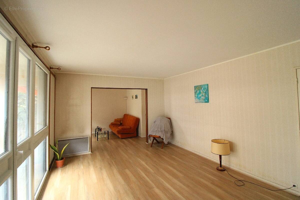 Appartement à YERRES