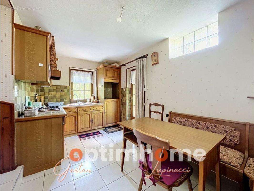 Maison à vendre 4 pièces, jardin et garage à MOYEUVRE GRANDE (57) - photo 4