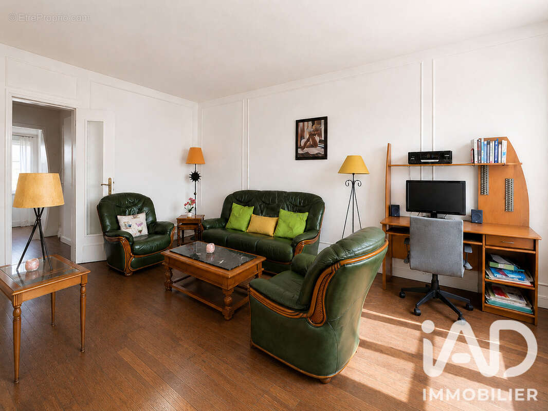 Photo 3 - Appartement à MONTROUGE