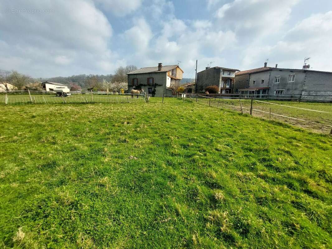 20260323110300 - Maison à SAINT-GIRONS