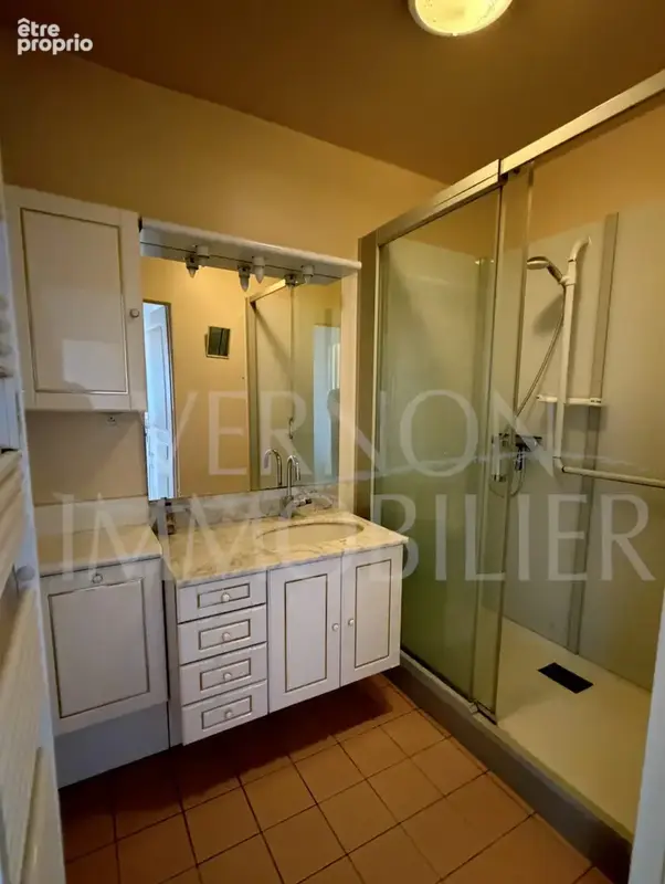 Appartement 75 m² à Vernon  - photo 5