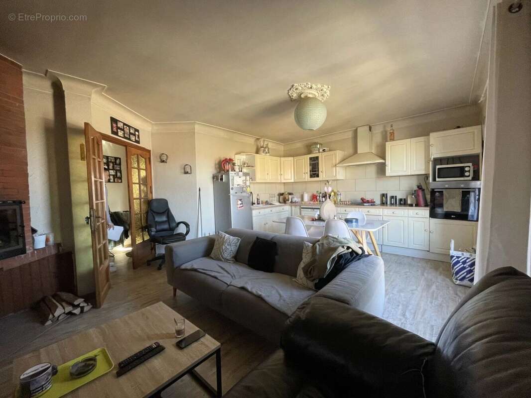 Maison à VILLENEUVE-DE-LA-RAHO