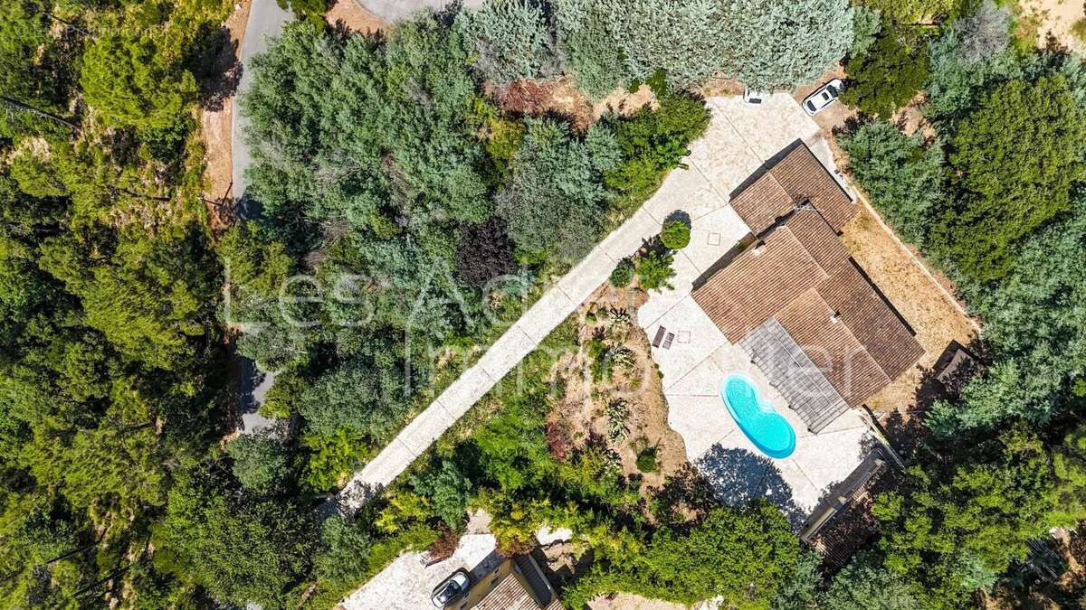 Maison à LES ADRETS-DE-L&#039;ESTEREL